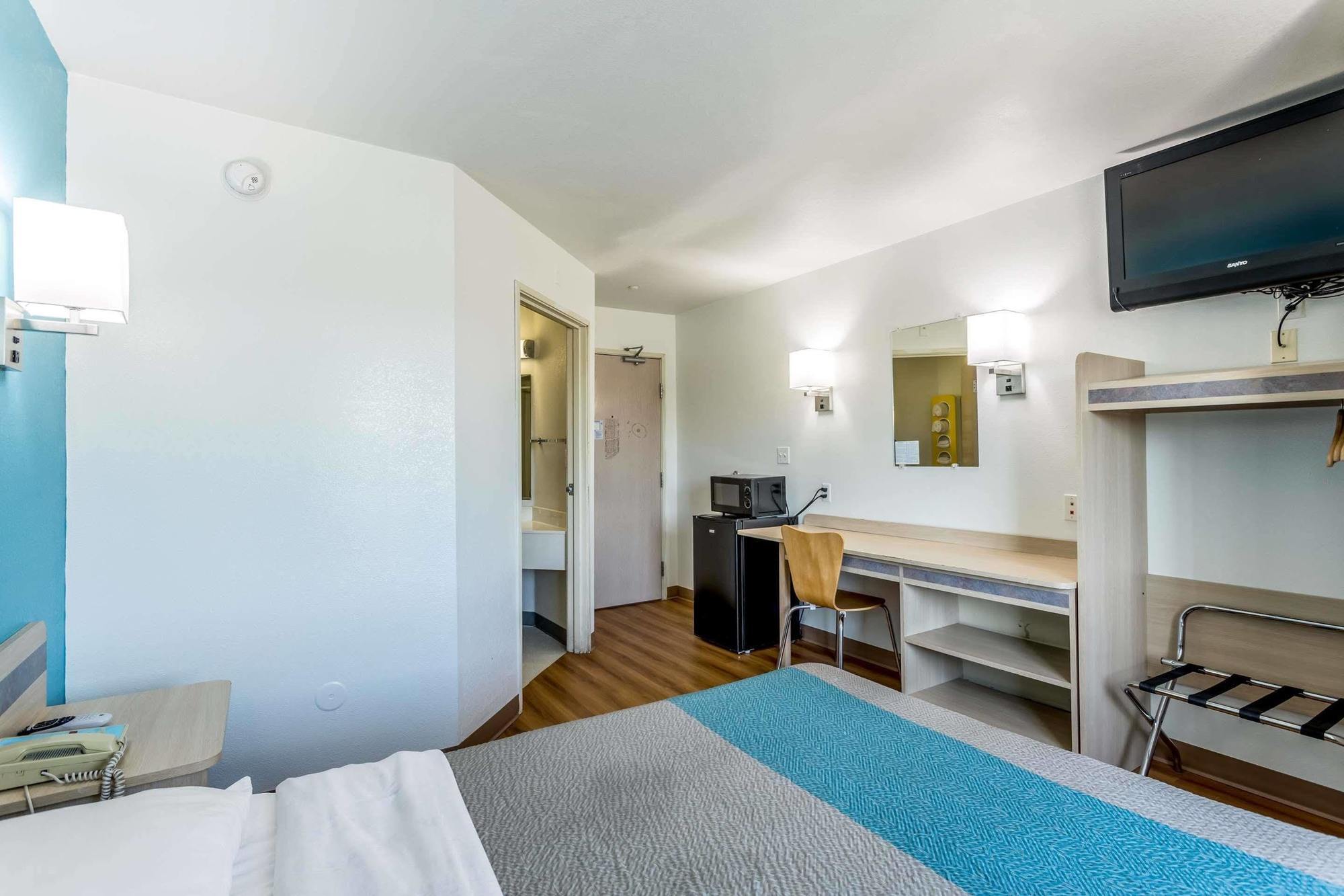 Holiday Inn Roswell By Ihg Ngoại thất bức ảnh